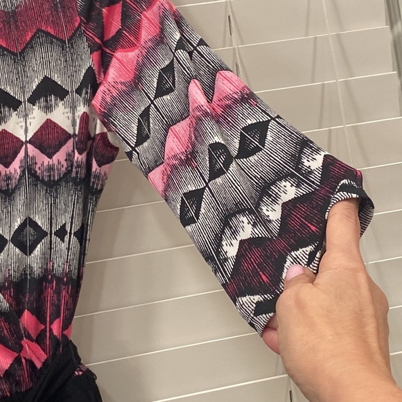 New Directions Adorable Black/Pink/White Geometric Polyester Jumpsuit sz. PS - Picture 5 of 8